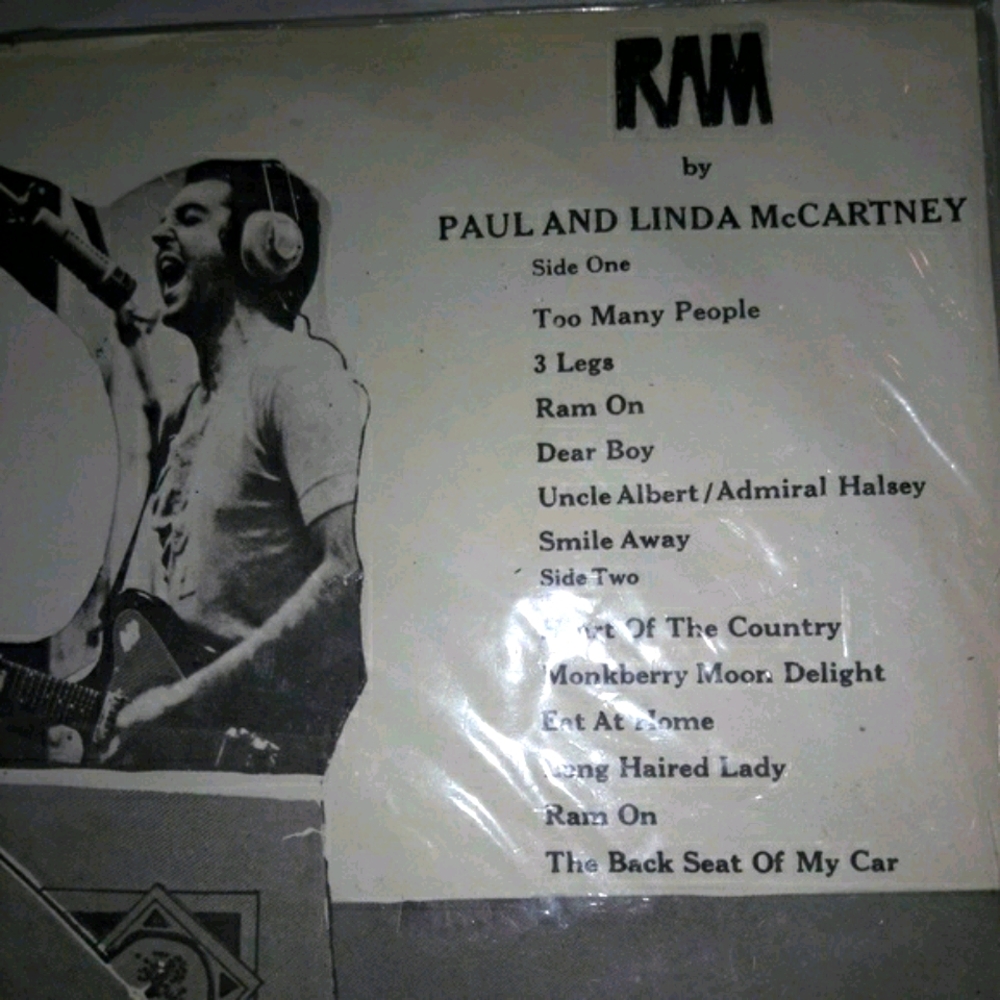 Paul and Linda McCartney RAM Japan Released Album - Picture 7 of 8